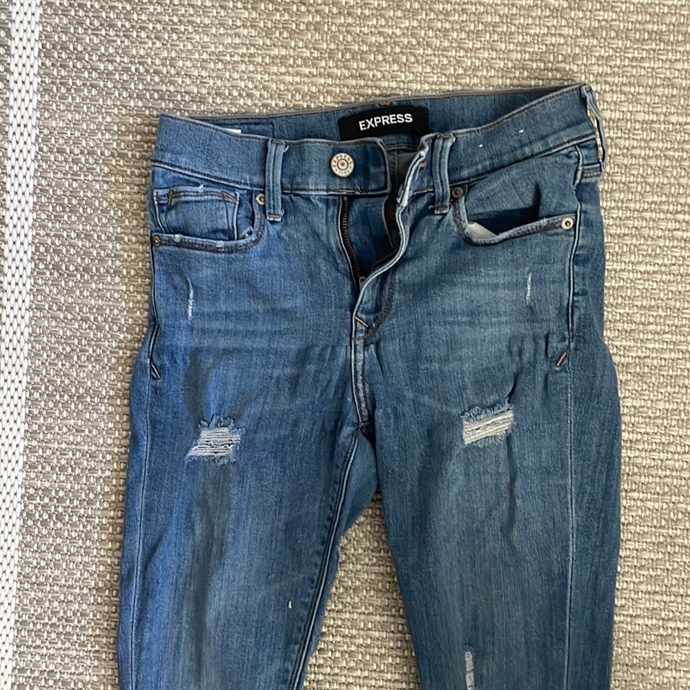 Express mid rise jean